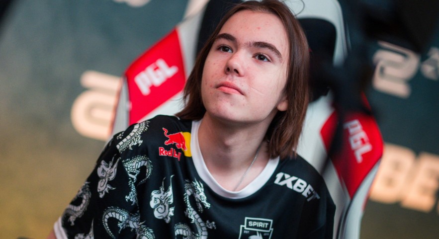 Snax可加入NaVi接替Boombl4？